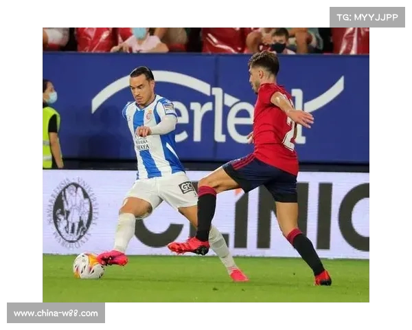 西甲联赛贝蒂斯卡纳莱斯任意球直接破门